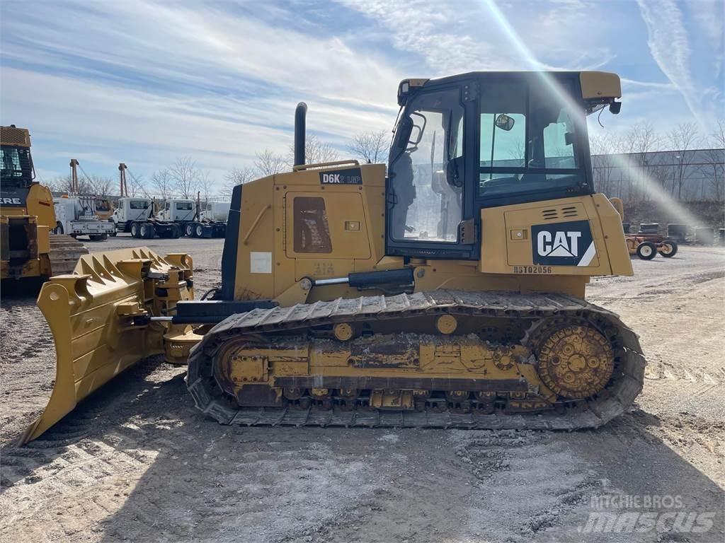 CAT D6K2 LGP Верижни булдозери
