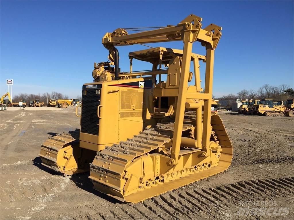 CAT D6N LGP Тръбополагащи булдозери