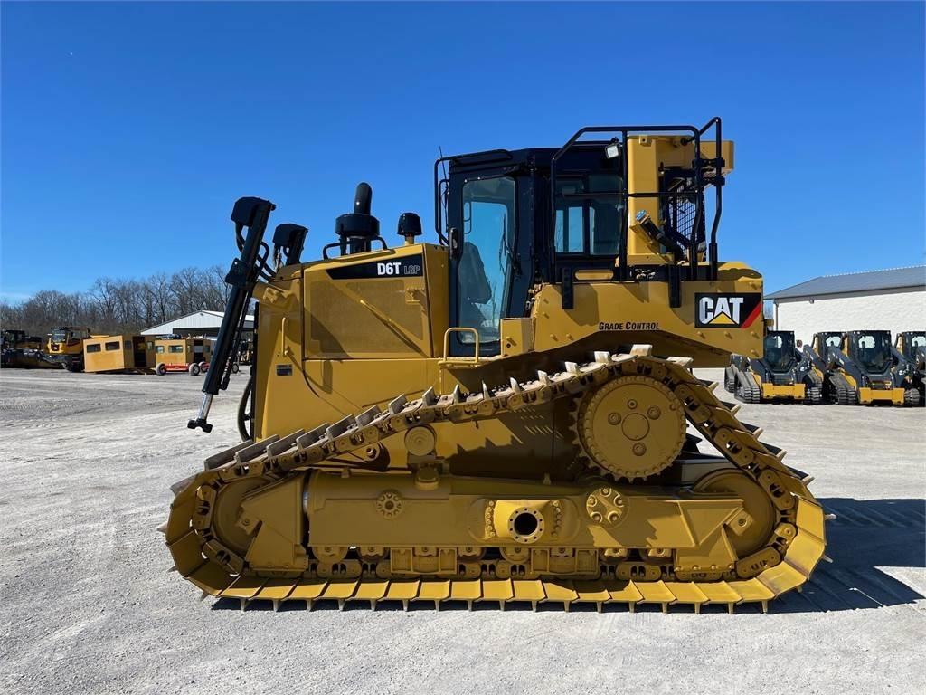 CAT D6T LGP Верижни булдозери
