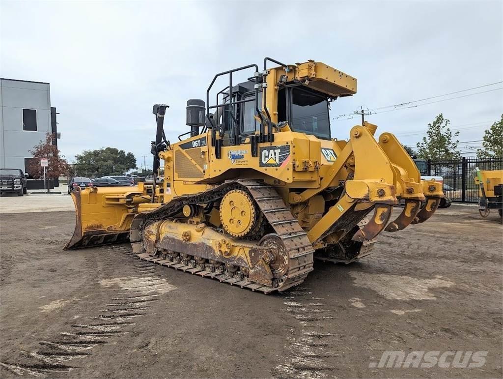CAT D6T XL Верижни булдозери
