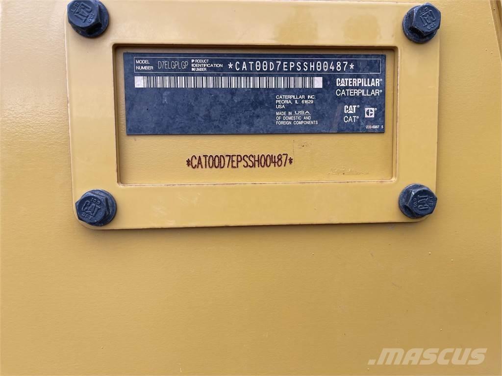 CAT D7E LGP Верижни булдозери
