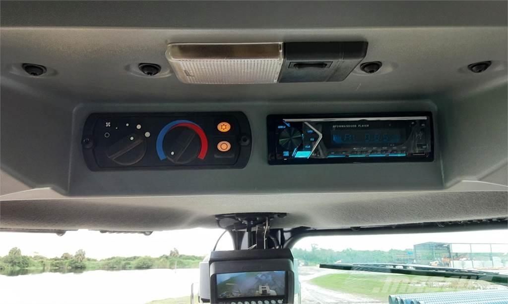 CAT D7E LGP Верижни булдозери
