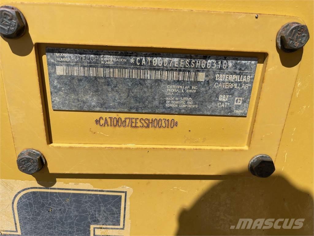 CAT D7E LGP Верижни булдозери
