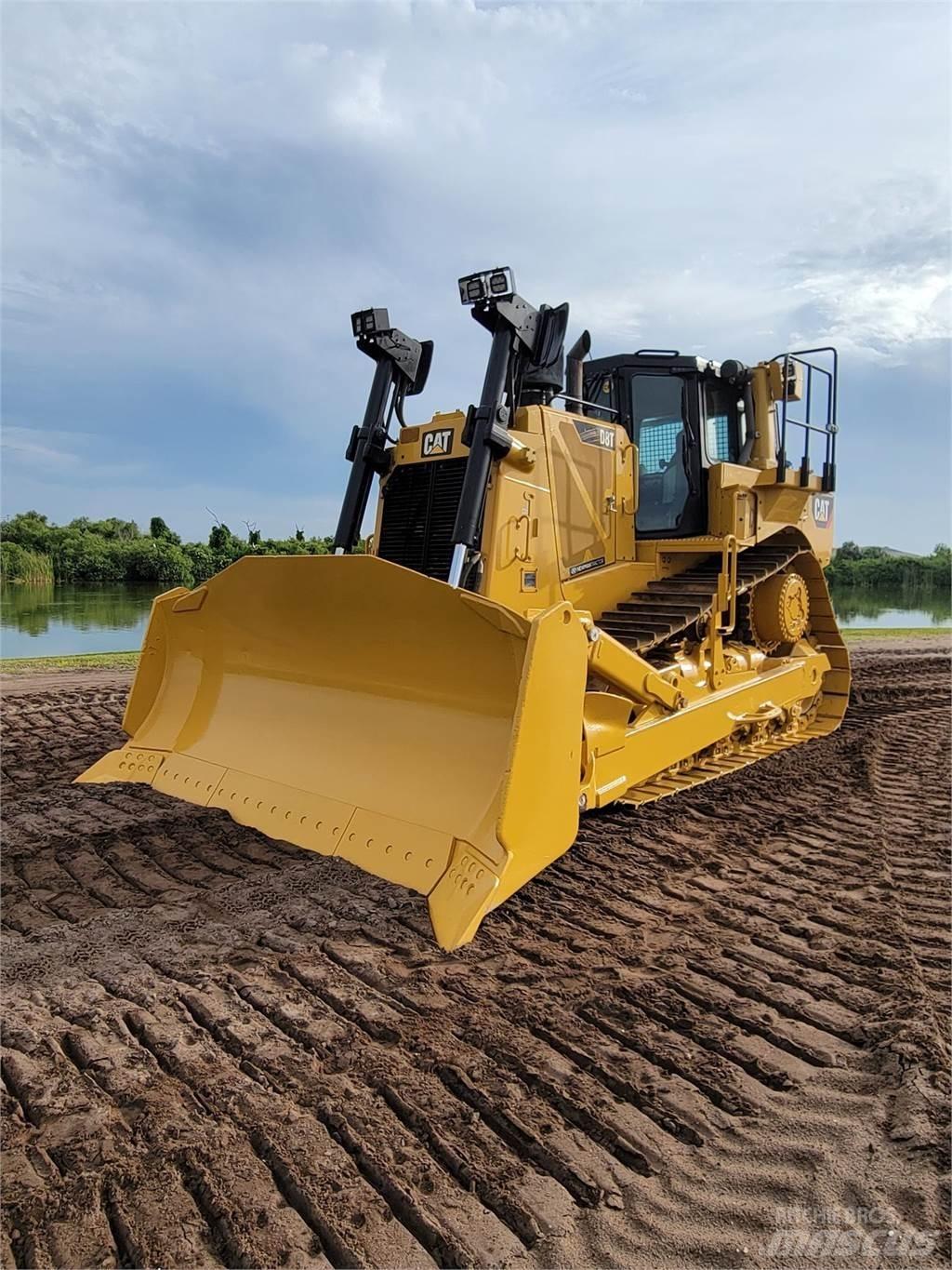 CAT D8T Верижни булдозери
