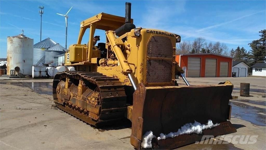 CAT D9H Верижни булдозери
