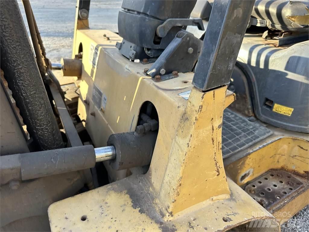 CAT GP30K Вилични кари-повдигачи - други