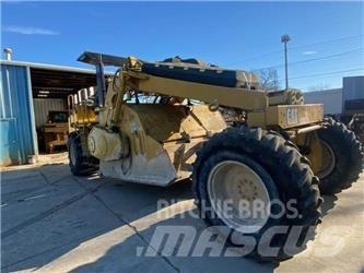 CAT RM-300 Рециклатори на асфалт