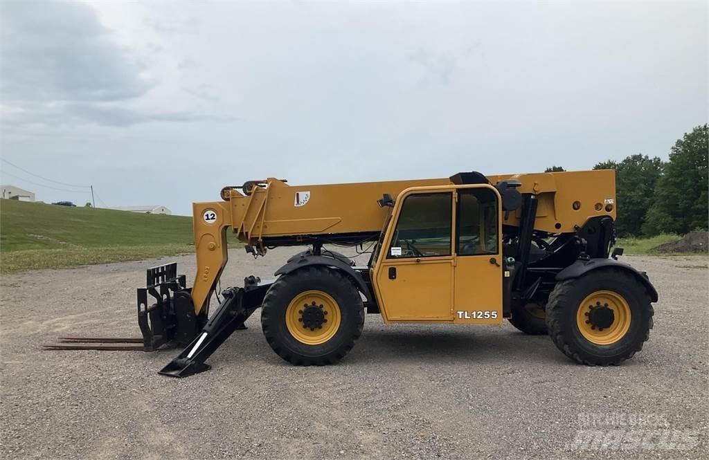 CAT TL1255 Телескопични товарачи