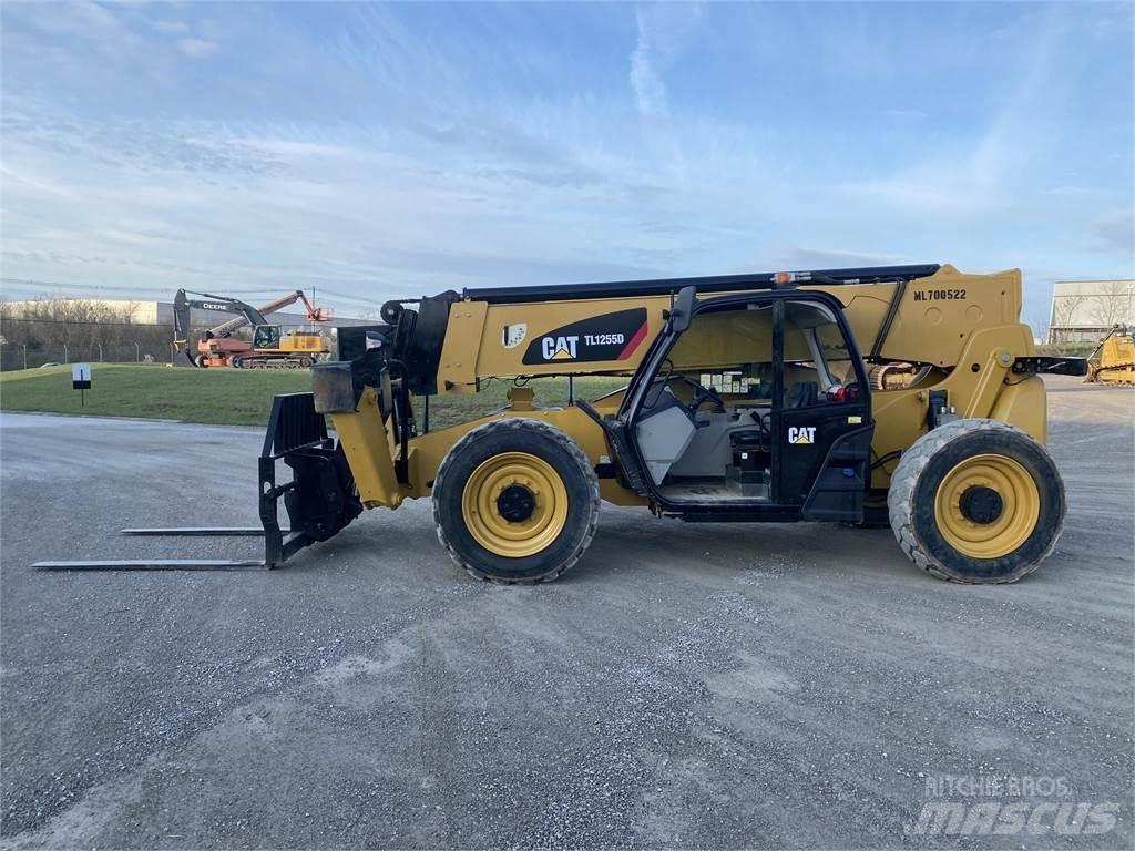 CAT TL1255D Телескопични товарачи