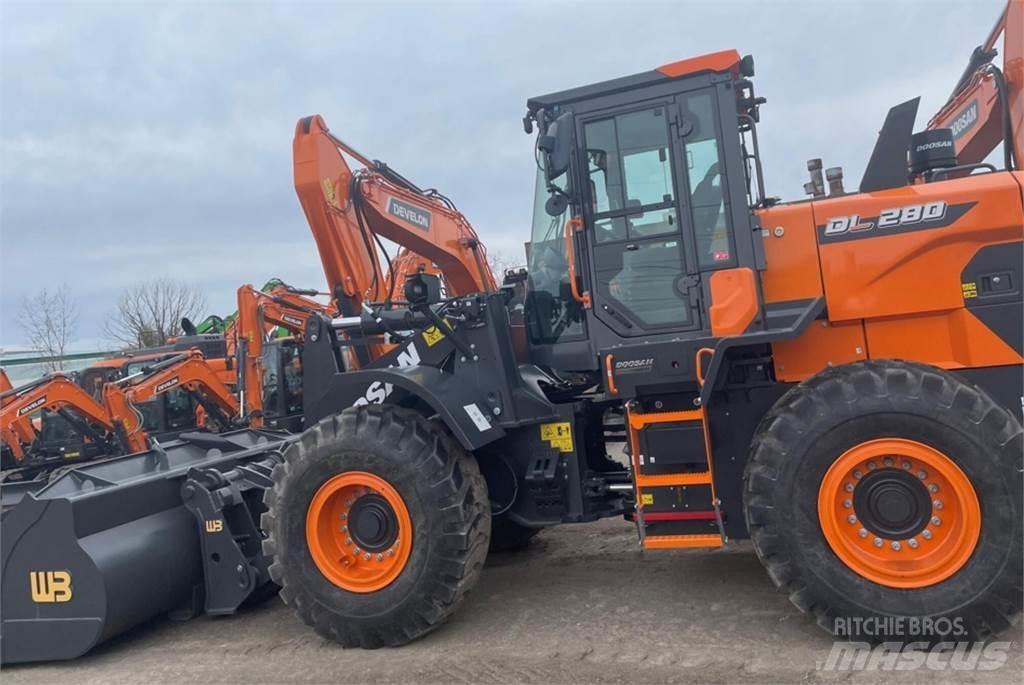 Develon DL280-7 Колесни товарачи