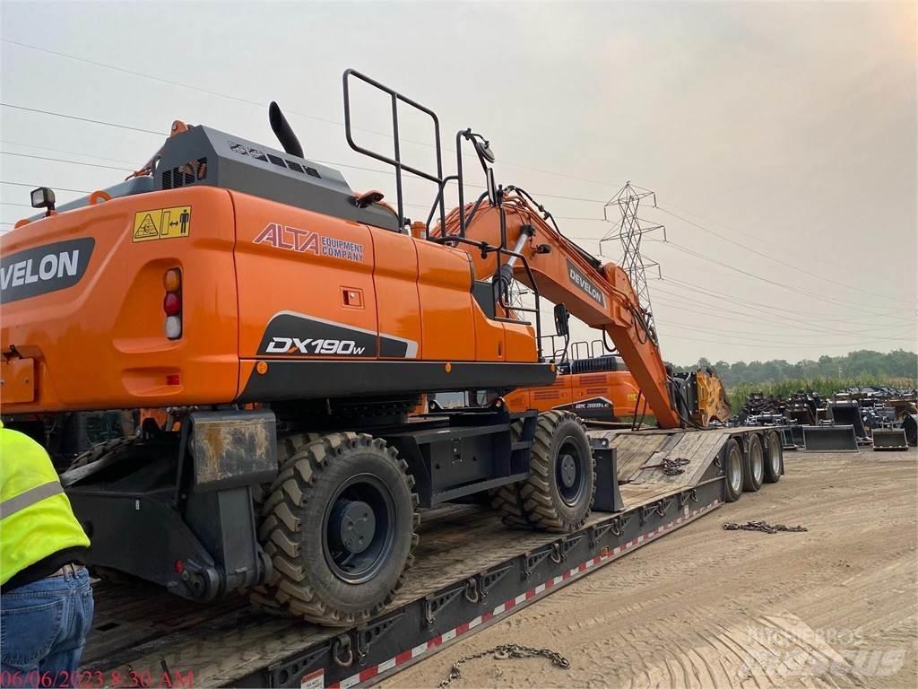 Develon DX190W-5 Колесни екскаватори