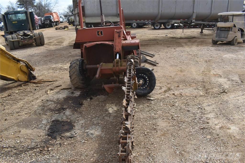 Ditch Witch 6510DD Изкопни машини