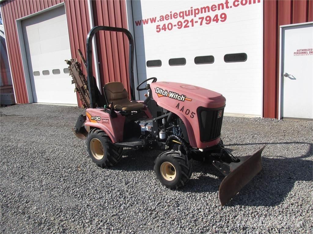 Ditch Witch RT30 Изкопни машини