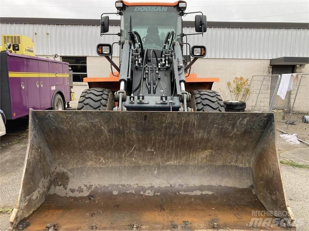 Doosan DL200TC-5 Колесни товарачи