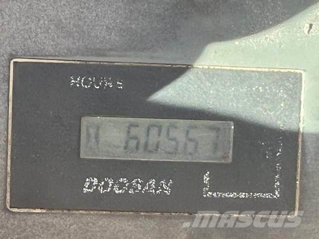Doosan DX225 LC Верижен екскаватор