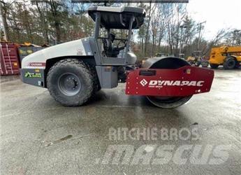 Dynapac CA2500D Двойни барабанни ролки
