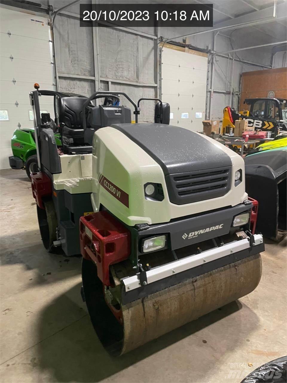 Dynapac CC1200 VI Двойни барабанни ролки
