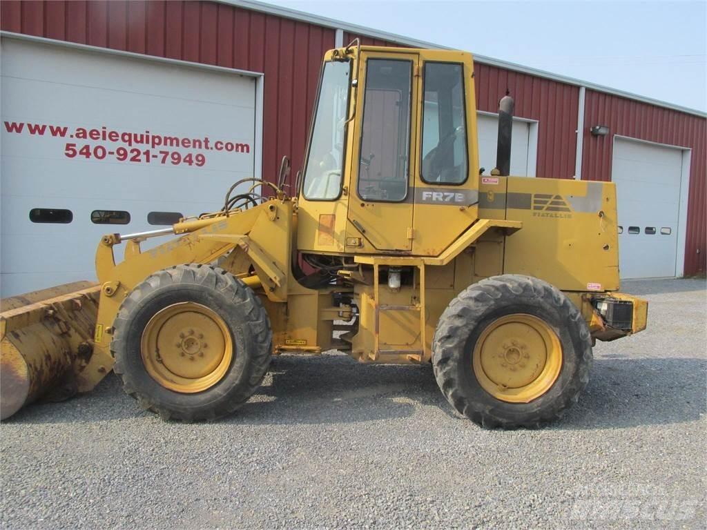 Fiat-Allis FR7B Колесни товарачи