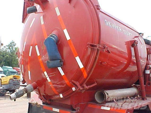 Ford L8000 Цистерна