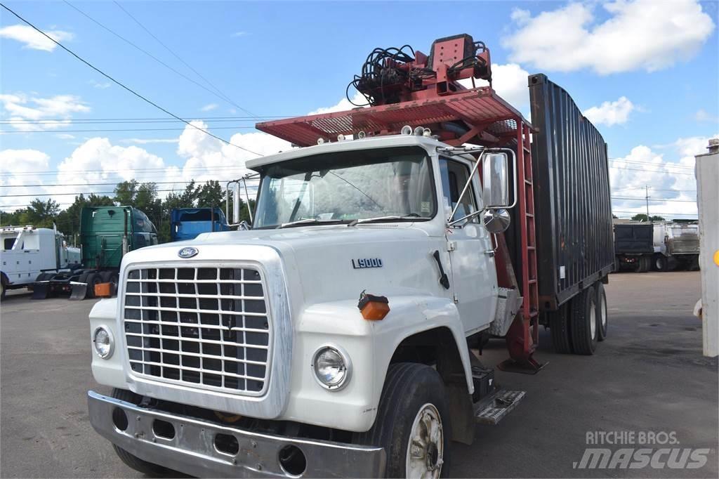 Ford L9000 Автокранове