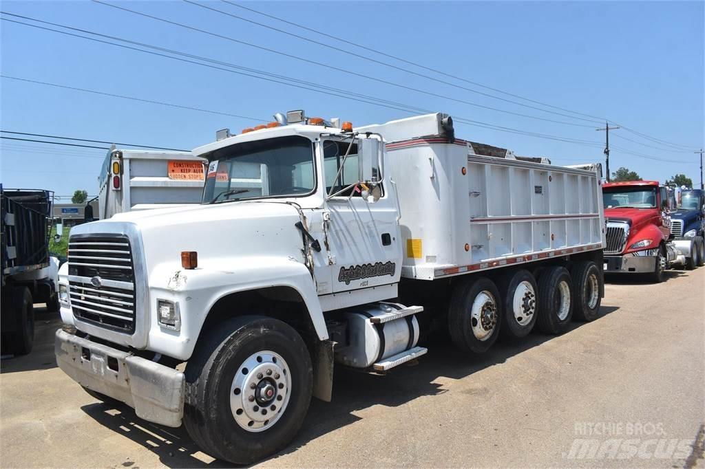 Ford LT9000 Самосвал