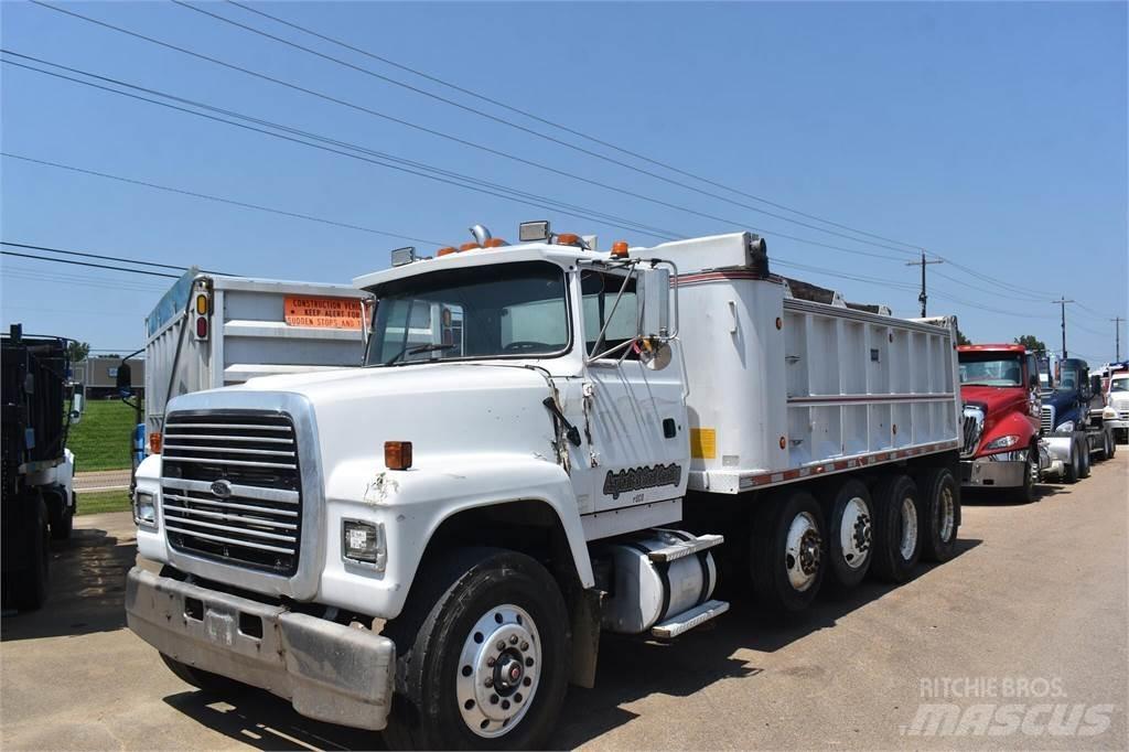Ford LT9000 Самосвал