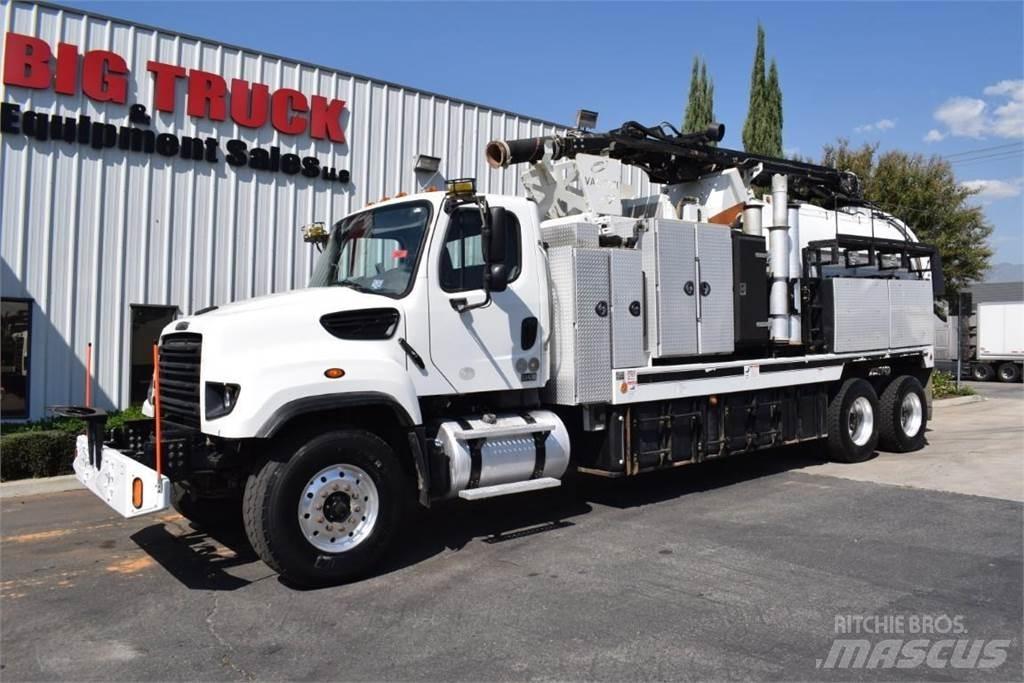 Freightliner 114SD Цистерна
