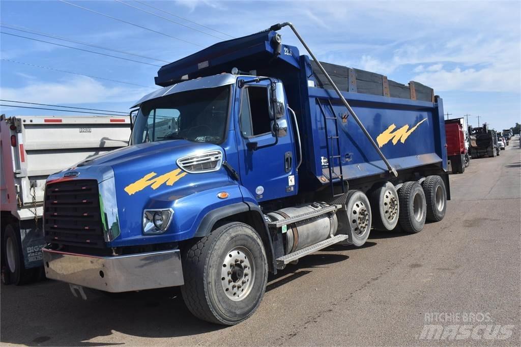 Freightliner 114SD Самосвал
