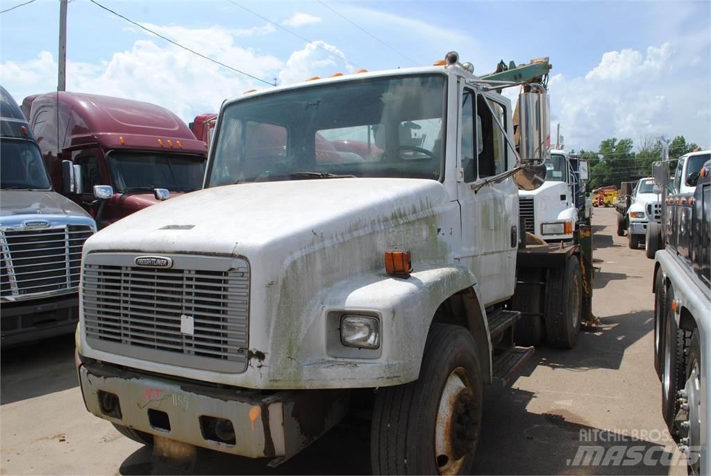 Freightliner FL70 Автокранове