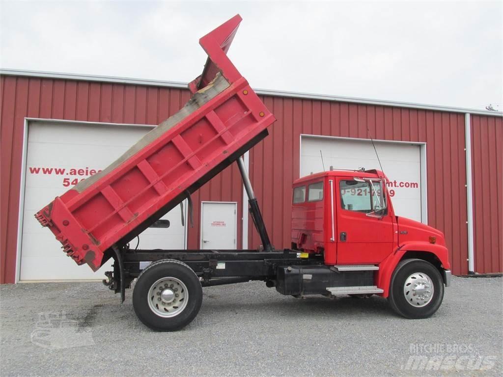 Freightliner FL70 Самосвал