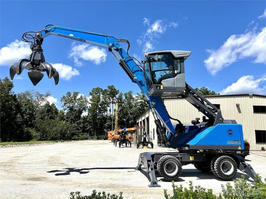 Fuchs MHL320F Оператори на отпадъци/индустрия
