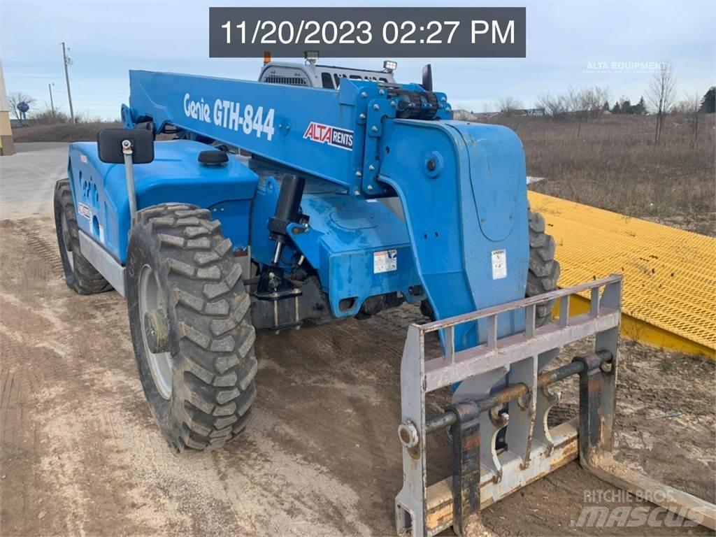 Genie GTH844 Телескопични товарачи