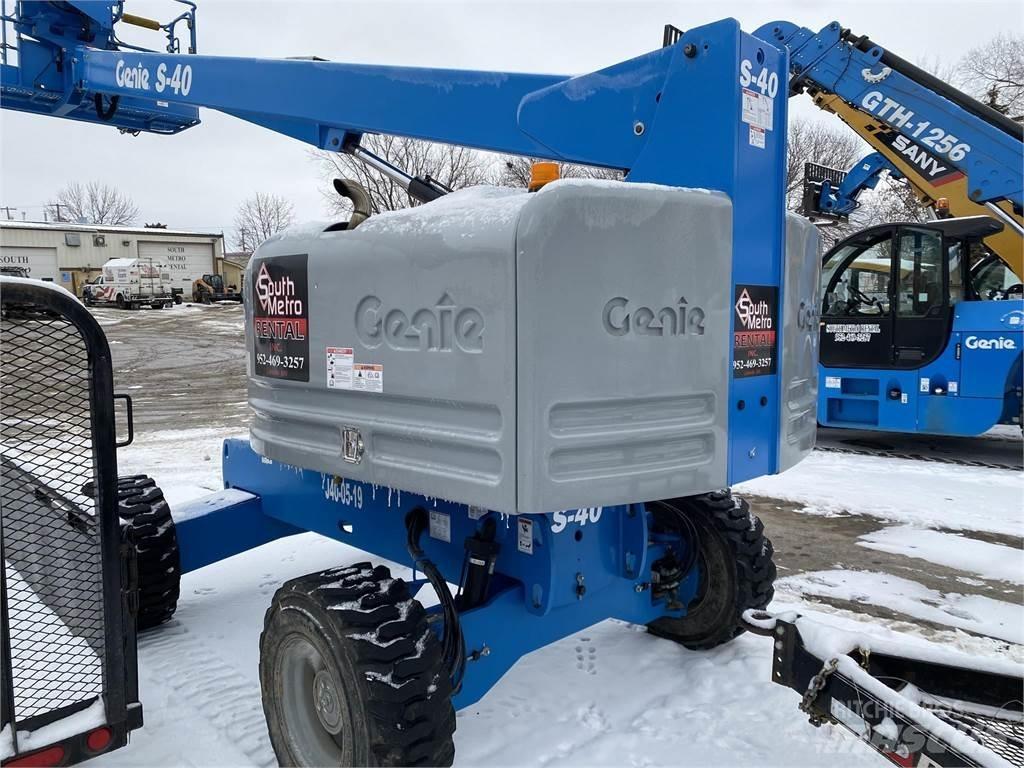 Genie S40 Телескопични повдигачи
