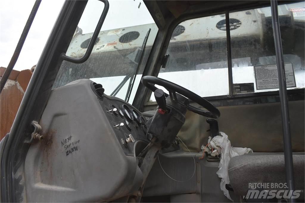 Gradall XL4100 II Колесни екскаватори