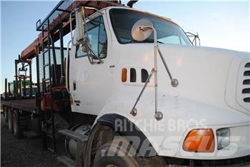 Hiab 335K-4 HIPRO Товарачи с наклонена стрела
