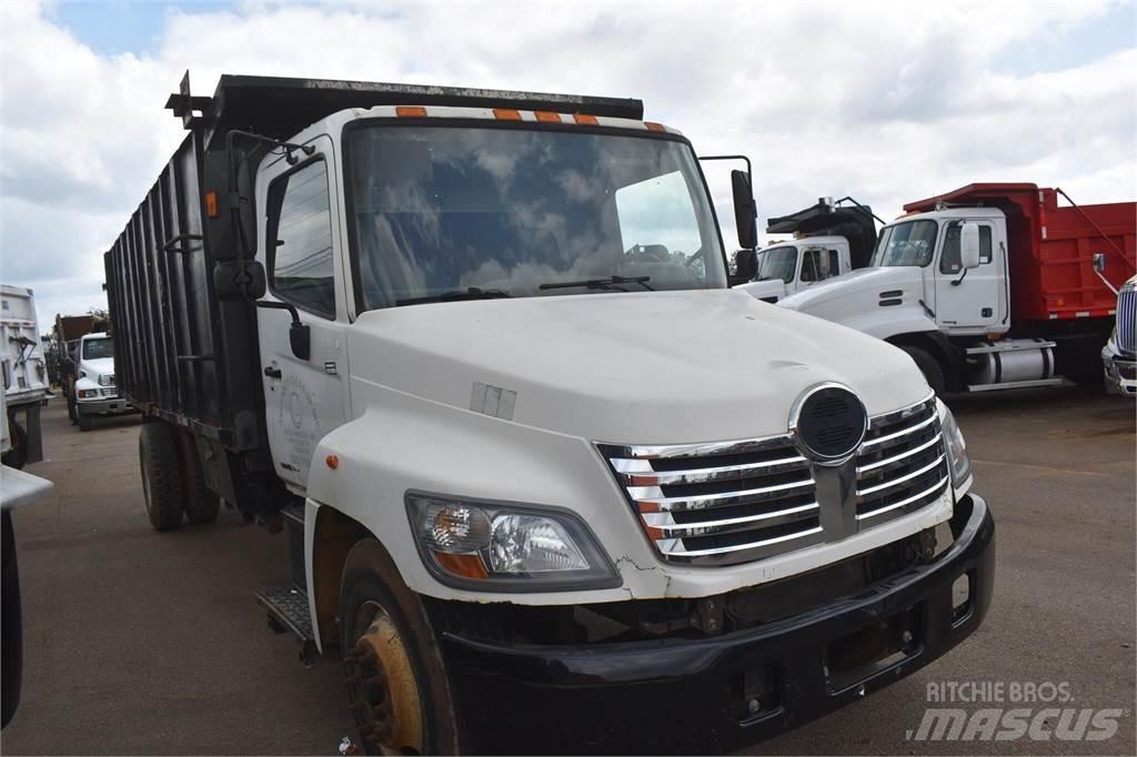 Hino 268 Самосвал