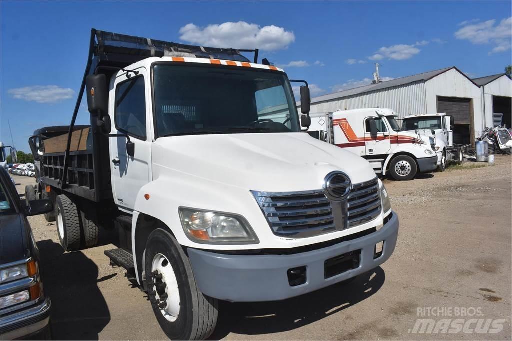 Hino 338 Самосвал