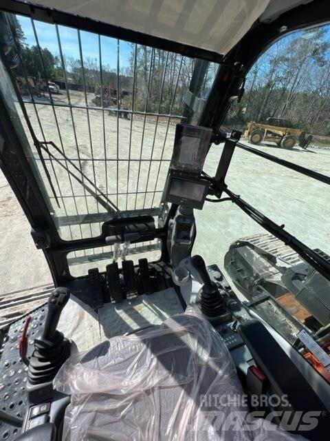 Hitachi KMC500S Оператори на отпадъци/индустрия
