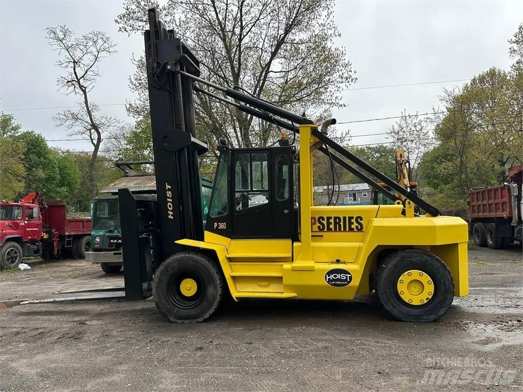 Hoist P360 Камиони за херавни местности