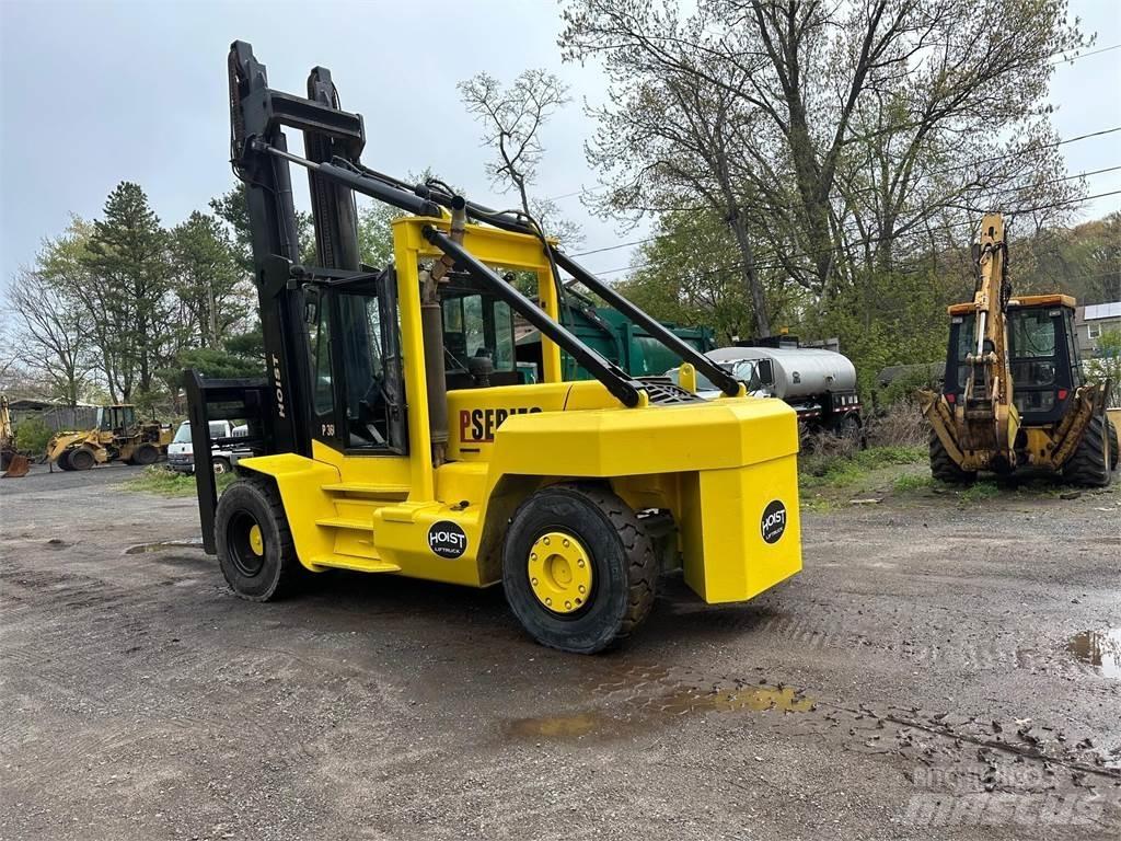 Hoist P360 Камиони за херавни местности