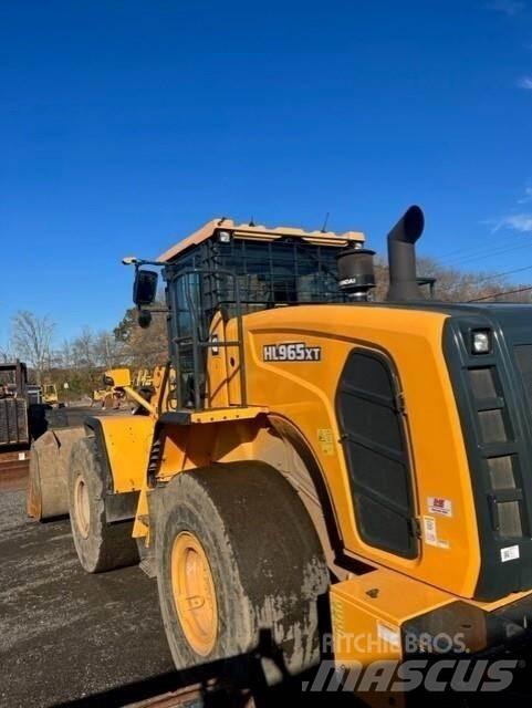 Hyundai HL965XT Колесни товарачи