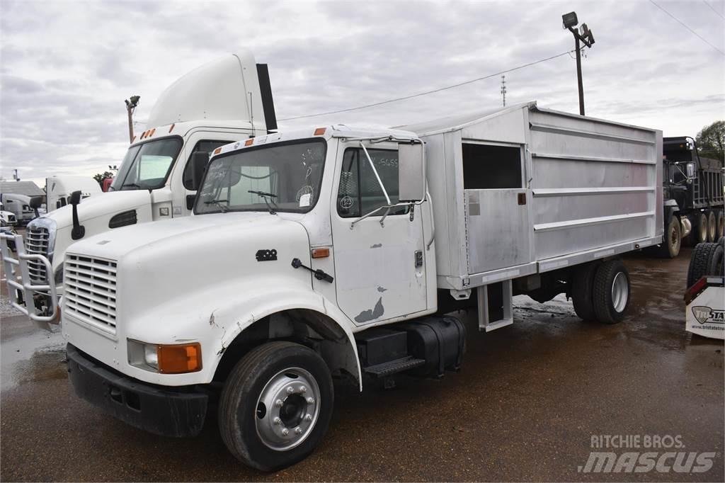 International 4700 Самосвал