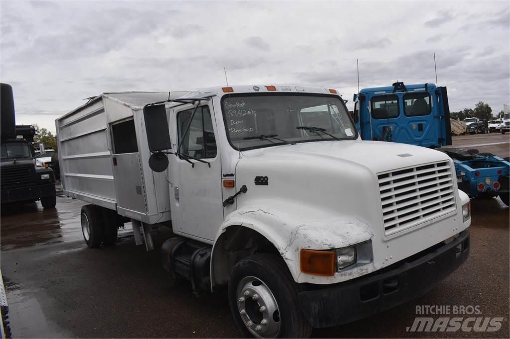 International 4700 Самосвал
