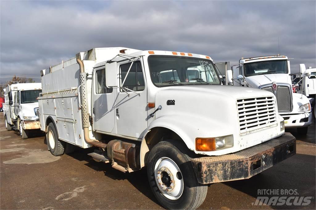 International 4700 Общински/универсални превозни средства
