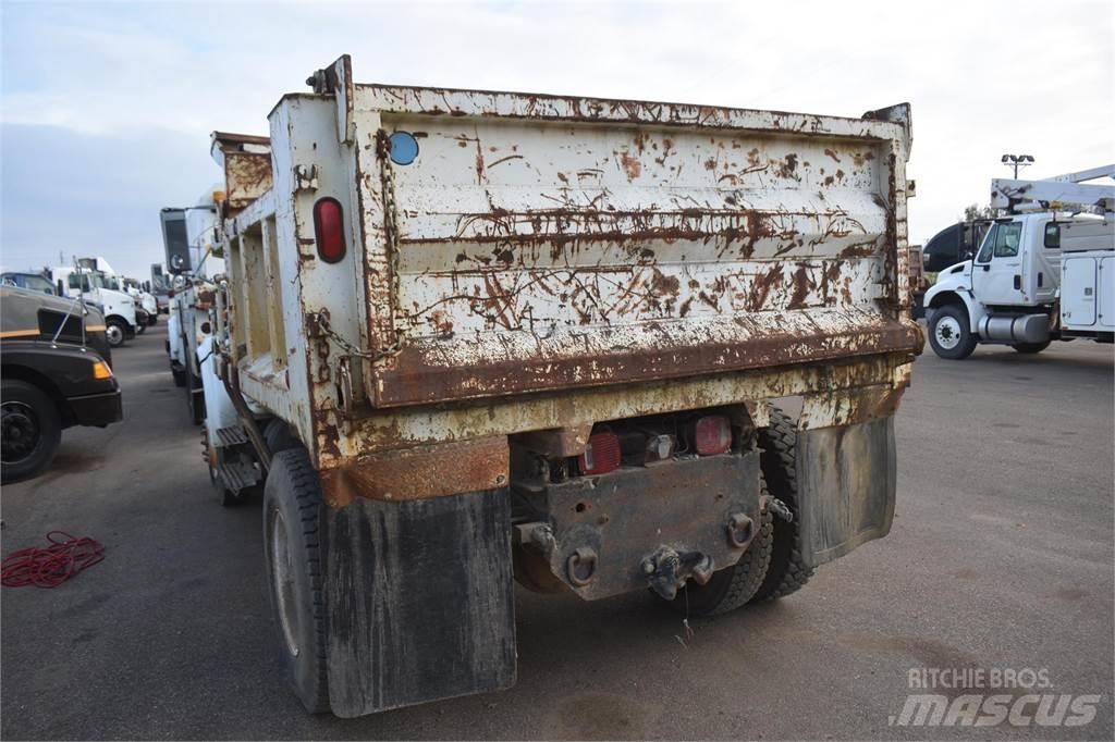 International 4700 Самосвал