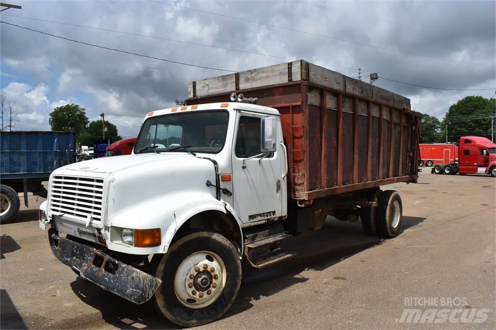 International 4900 Самосвал