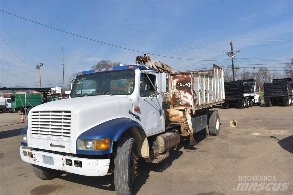 International 4900 Автокранове
