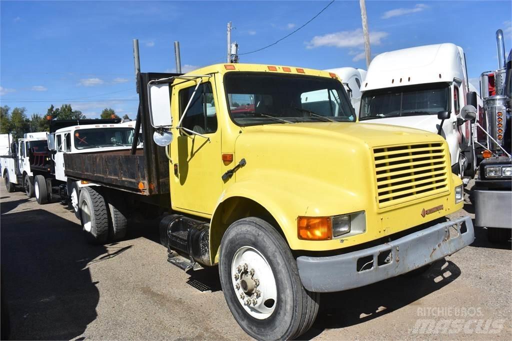 International 4900 Самосвал