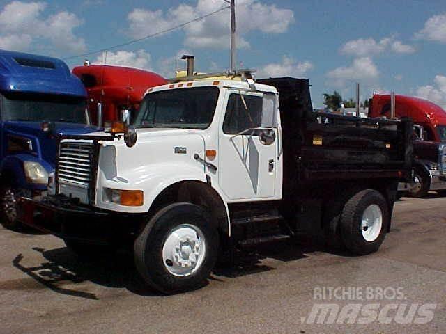 International 4900 Самосвал