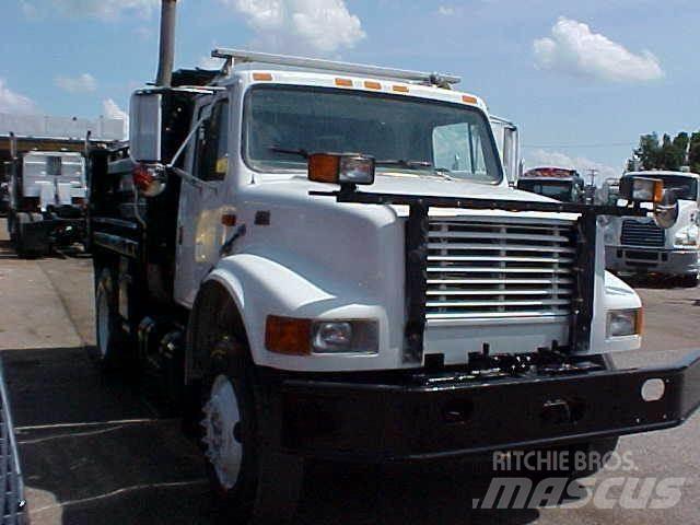 International 4900 Самосвал